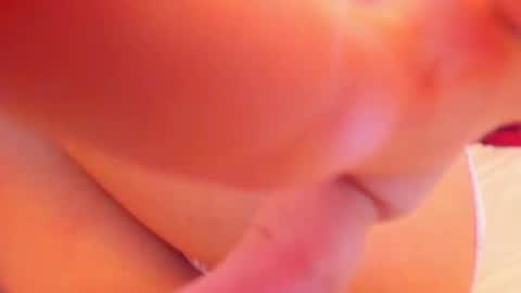 LAURA SOE online show from October 2025 05:53:02 PM