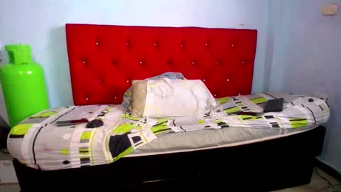 laura_sofia23 online show from November 2025 05:34:01 PM