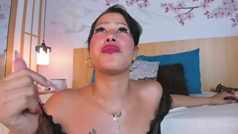 Snapshot of laura_torress chatting on July 2026 03:09:02 AM Laura online show from July 2026 03:09:02 AM