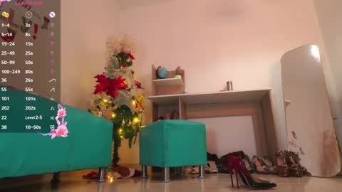 Laura Zans   I am sensual goddes and i was born for loveworshipping and enjoyment. online show from December 2024 02:37:01 PM