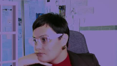 lauradavidsons online show from September 2025 09:07:02 PM