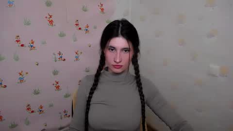 Laura online show from February 2026 01:00:01 PM