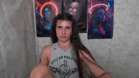 Laura online show from July 2026 07:09:02 AM