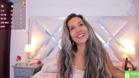 Laura online show from December 2024 10:28:02 AM