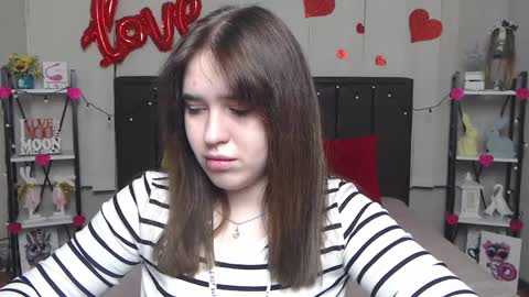 LauraHlot online show from March 2025 04:50:02 PM