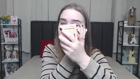 LauraHlot online show from December 2025 06:26:01 PM