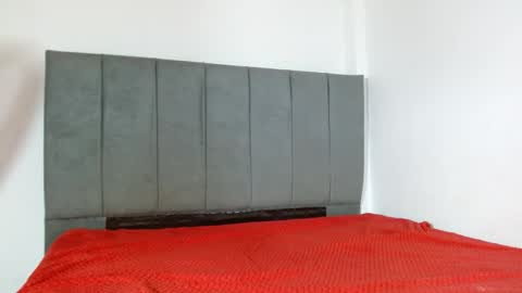 Laura online show from March 2026 09:20:01 PM