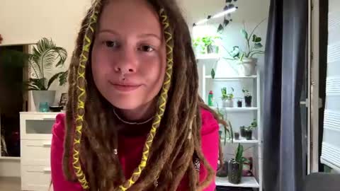 Cassy online show from July 2026 05:01:01 PM