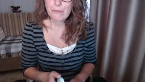 Lauraoven1 online show from October 2025 08:31:02 AM