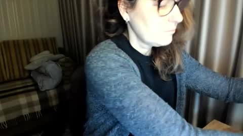 Lauraoven1 online show from February 2026 06:04:02 PM