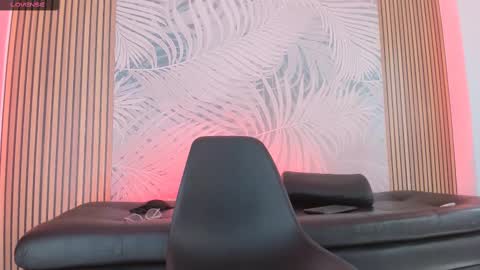Snapshot of laurarossi_nova chatting on February 2025 03:03:01 PM Laura online show from February 2025 03:03:01 PM
