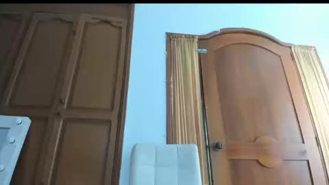 Snapshot of laurarossi_nova chatting on September 2025 03:38:02 PM Laura online show from September 2025 03:38:02 PM