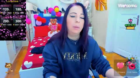 Laura online show from February 2025 04:19:02 AM