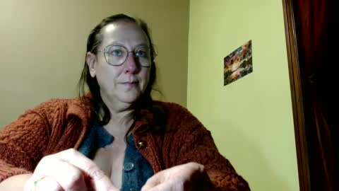 Snapshot of laureanne50 chatting on December 2024 09:23:02 PM laureanne online show from December 2024 09:23:02 PM