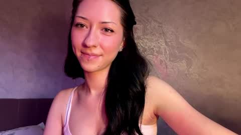 Snapshot of laurelimaino chatting on July 2026 04:53:02 PM laurelimaino online show from July 2026 04:53:02 PM