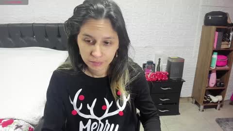 Lauren Independent model online show from December 2024 01:08:02 PM