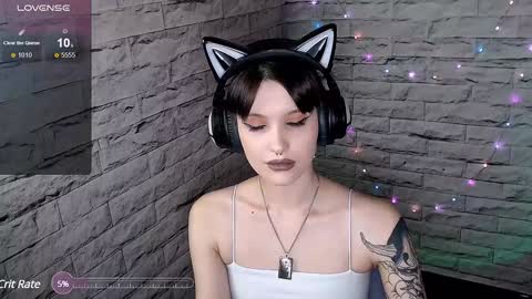 Eva online show from December 2024 06:40:01 PM