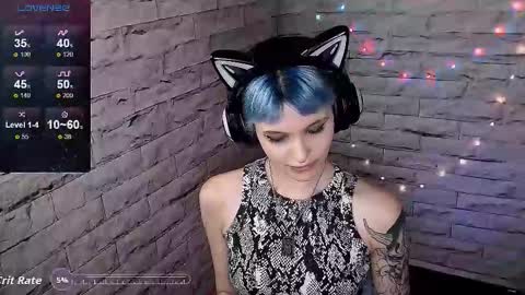 Eva online show from November 2025 06:17:01 PM