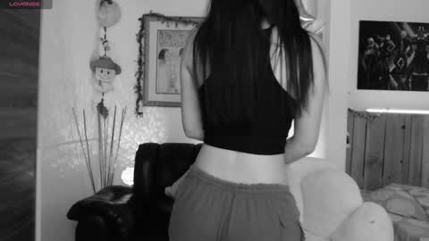 Lauren online show from January 2025 06:48:02 AM