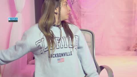 Lauren Abril online show from May 2026 11:32:01 PM