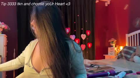 Snapshot of laurenbrite chatting on March 2026 11:18:01 PM Lauren Brite online show from March 2026 11:18:01 PM