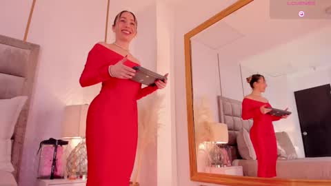    online show from October 2025 03:49:01 AM