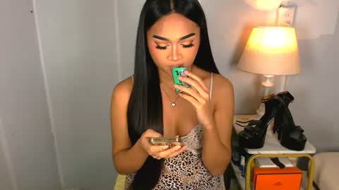 chloe3 online show from June 2026 05:17:02 PM