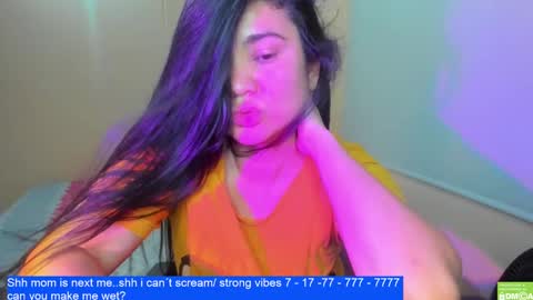 Snapshot of laurengirls1 chatting on February 2025 03:26:01 PM onlyfan laureng7 - 7 laureng2 online show from February 2025 03:26:01 PM