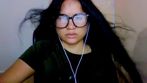 Snapshot of laurengirls1 chatting on October 2025 04:13:01 AM onlyfan laureng7 - 7 laureng2 online show from October 2025 04:13:01 AM
