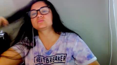 Snapshot of laurengirls1 chatting on October 2025 02:40:01 PM onlyfan laureng7 - 7 laureng2 online show from October 2025 02:40:01 PM
