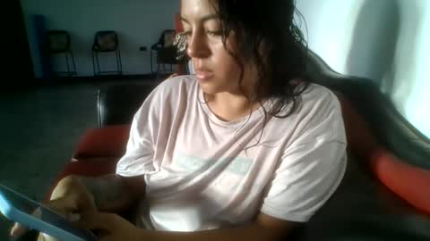 laurenhot94 online show from September 2025 11:23:02 AM