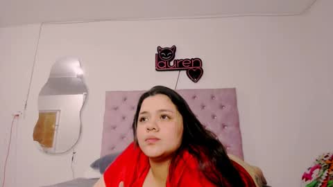 laurenlaine online show from December 2024 12:35:01 AM