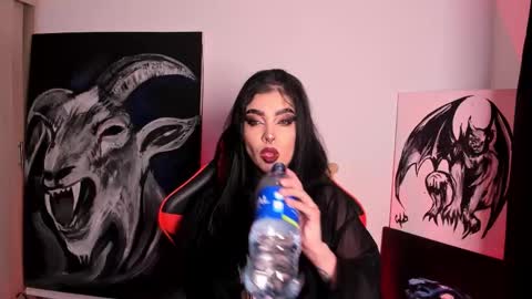  LAUREN INDEPENDENT MODEL HELP ME REACH 100 LIKES PLS  online show from October 2025 02:30:02 AM