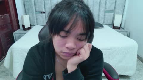 laurent online show from March 2026 03:11:02 AM