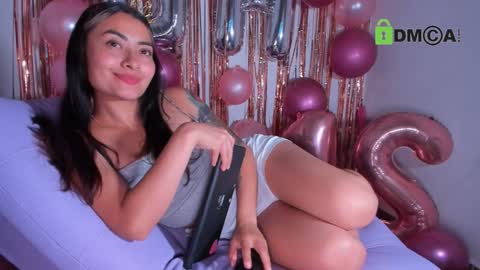 Lucie  online show from December 2024 09:45:01 PM