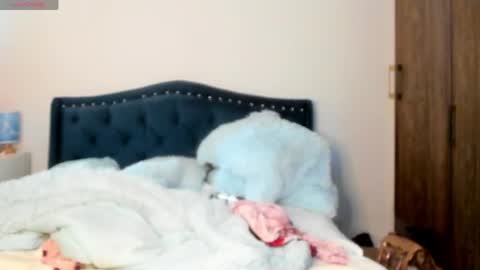 Snapshot of laurent_jones chatting on June 2026 11:55:01 AM daniela angel online show from June 2026 11:55:01 AM