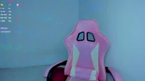 lau online show from October 2025 05:53:02 PM