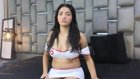 Snapshot of lauri_thx chatting on December 2025 01:40:02 PM lauri_thx online show from December 2025 01:40:02 PM