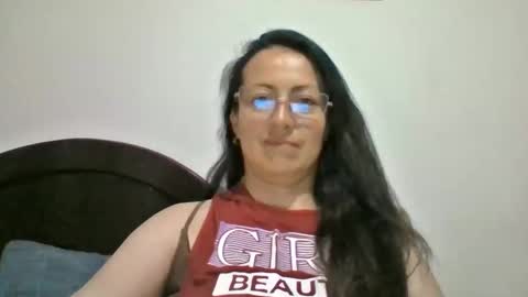 Laury  online show from March 2026 03:12:02 AM