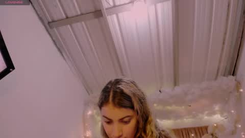 Snapshot of lauu_g chatting on December 2024 03:55:02 AM Lauu G online show from December 2024 03:55:02 AM