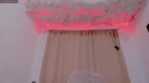 Snapshot of lauu_g chatting on March 2025 03:08:01 AM Lauu G online show from March 2025 03:08:01 AM