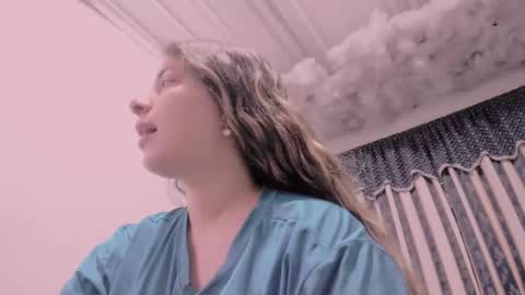 Snapshot of lauu_g chatting on September 2025 10:07:02 AM Lauu G online show from September 2025 10:07:02 AM