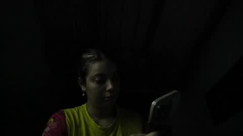 Snapshot of lauu_g chatting on June 2026 09:59:01 AM Lauu G online show from June 2026 09:59:01 AM