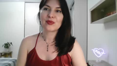 Diana  online show from January 2025 12:54:01 AM