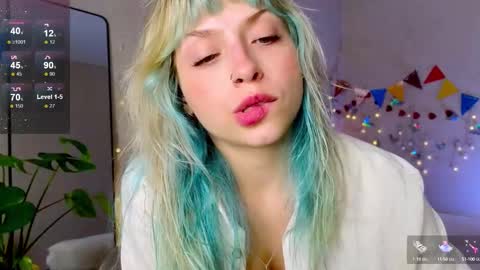 Snapshot of lavenly chatting on October 2025 02:47:02 PM Melissa online show from October 2025 02:47:02 PM