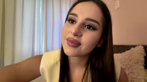 Snapshot of lavinasibert chatting on July 2026 04:46:01 PM Leyla online show from July 2026 04:46:01 PM