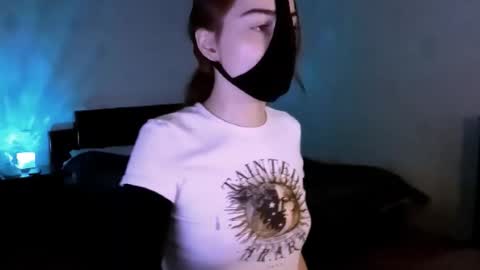 Lavinda online show from November 2025 09:13:02 AM