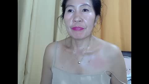 Snapshot of lavine1983 chatting on October 2025 07:33:02 PM lavine1983 online show from October 2025 07:33:02 PM