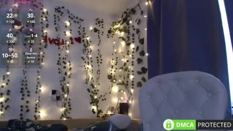 Snapshot of lavinell chatting on February 2025 05:37:01 AM Mia online show from February 2025 05:37:01 AM