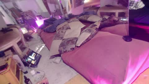 Snapshot of laye19 chatting on January 2025 04:51:02 AM Laye19 online show from January 2025 04:51:02 AM